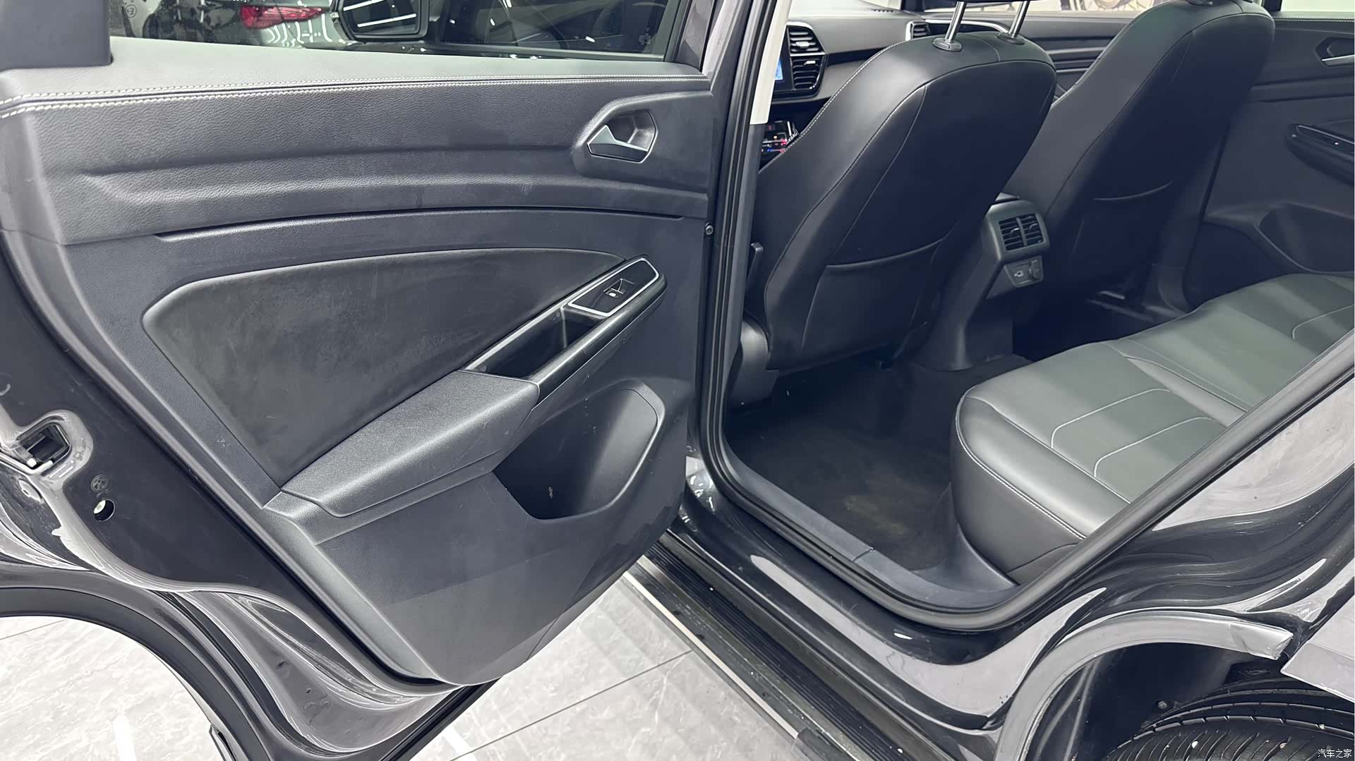 Volkswagen VS7, 2022 18