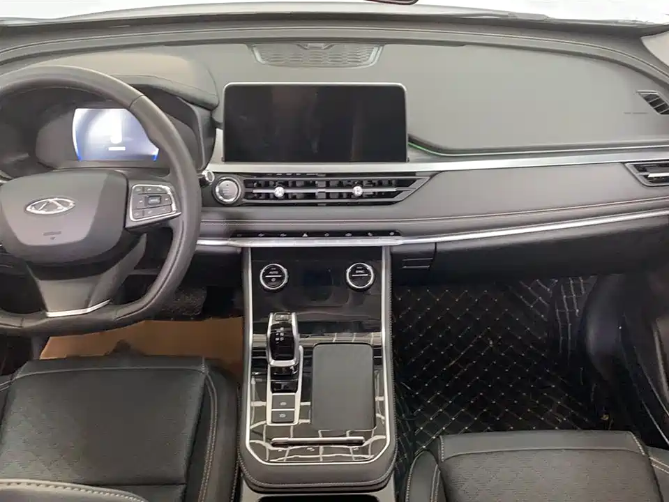 Chery Tiggo 8