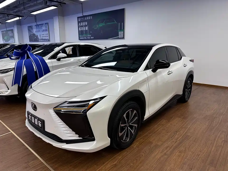 Lexus RZ Lexus RZ