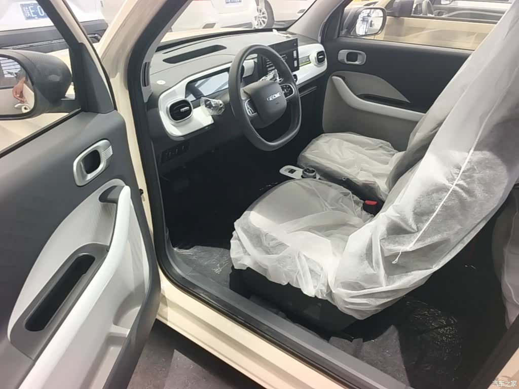 Geely Panda, 2026 16