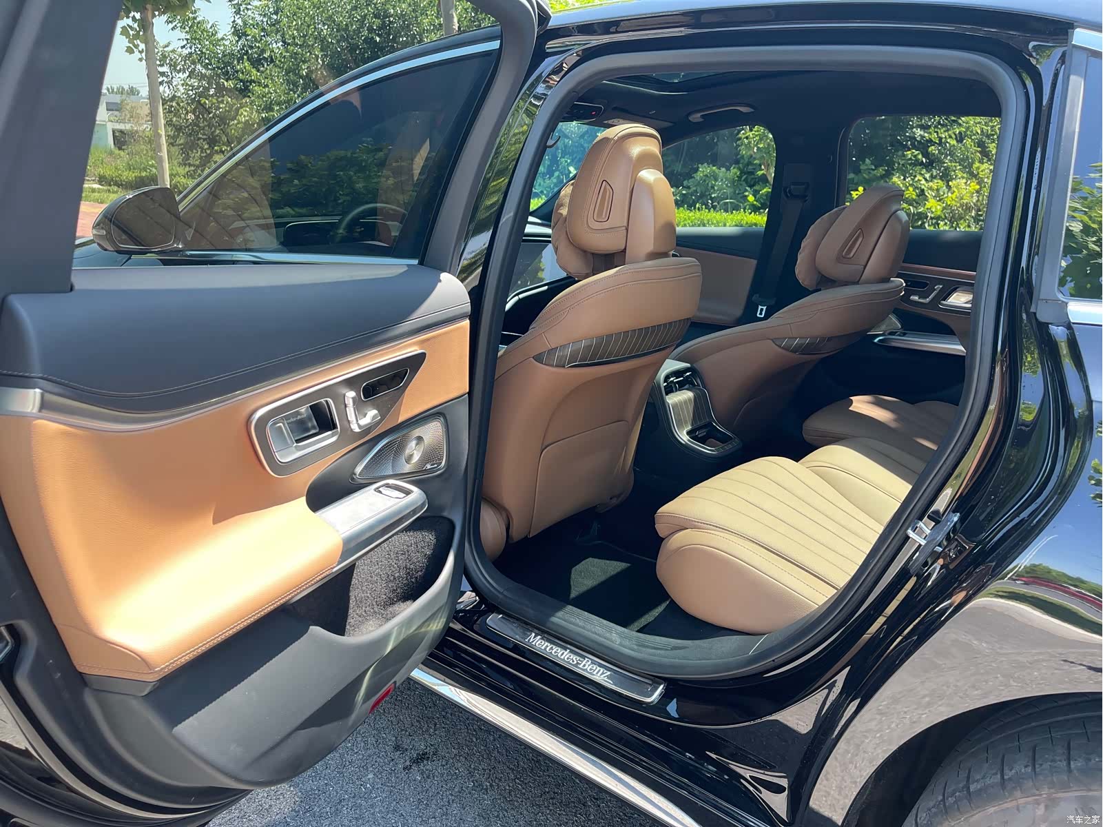 Mercedes-Benz E-Class, 2025 6