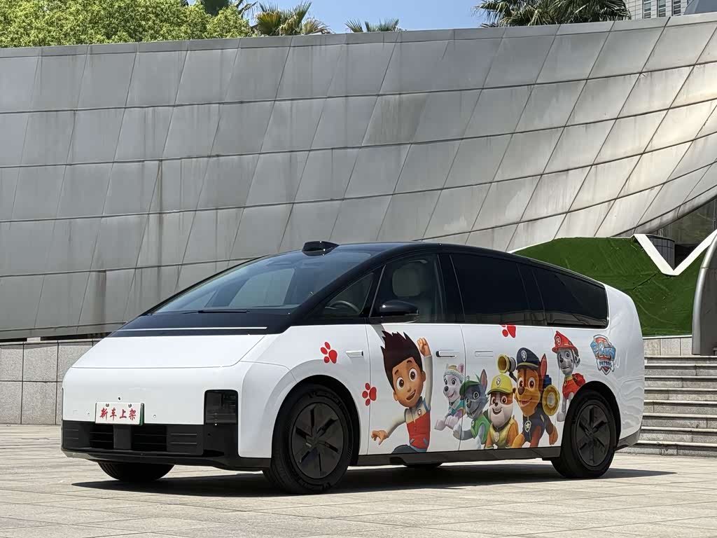 Li Auto MEGA