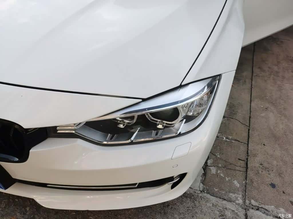 BMW 3 Series, 2015 24