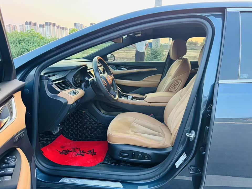 Buick Lacrosse