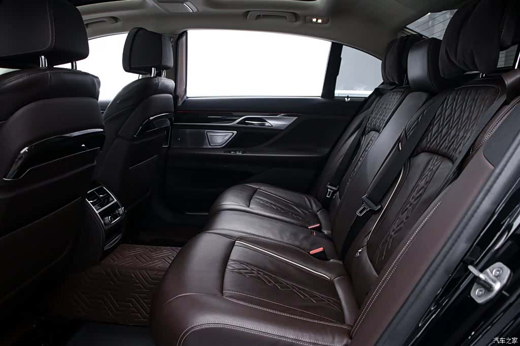 BMW 7 Series, 2021 14