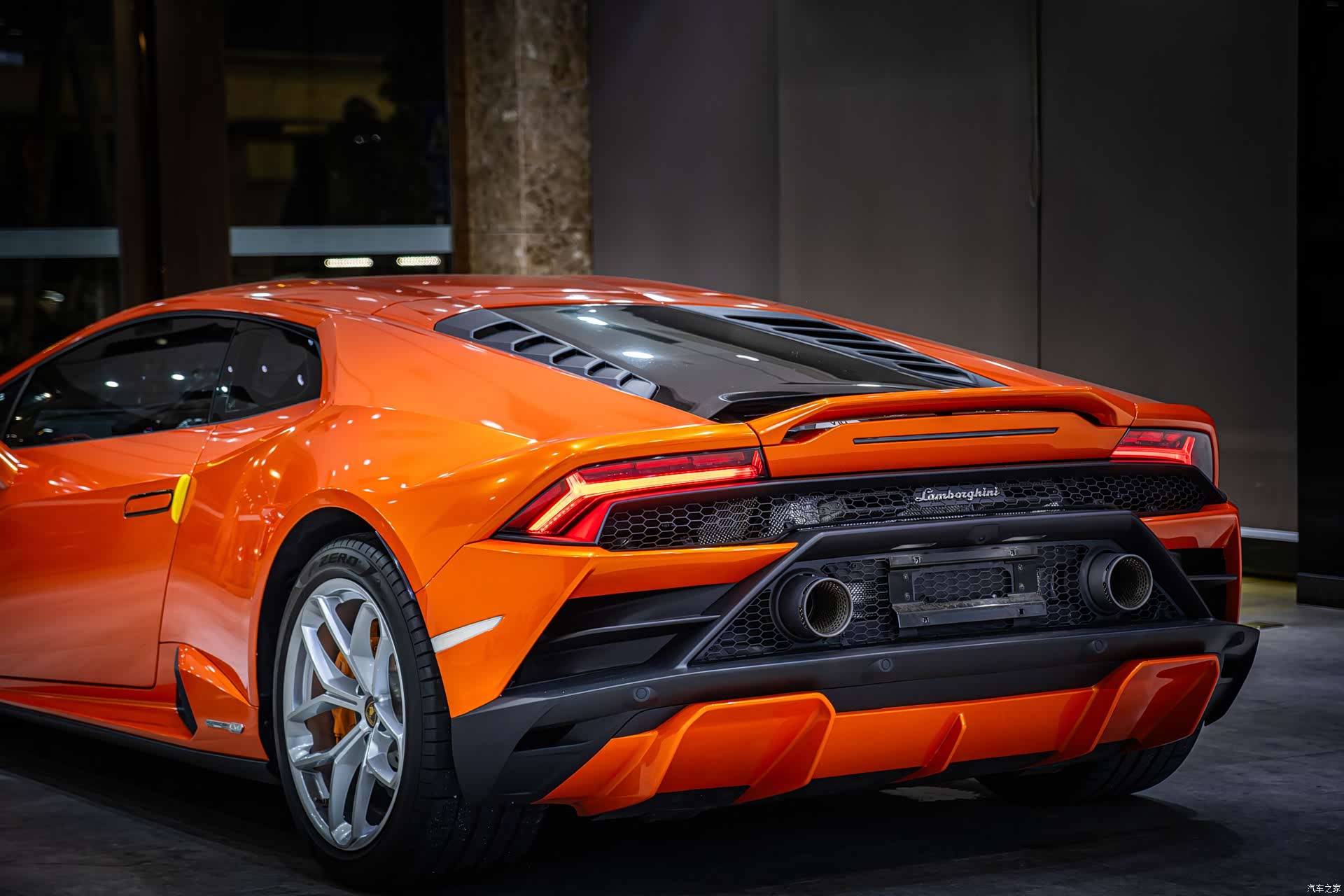 Lamborghini Huracán, 2023 16