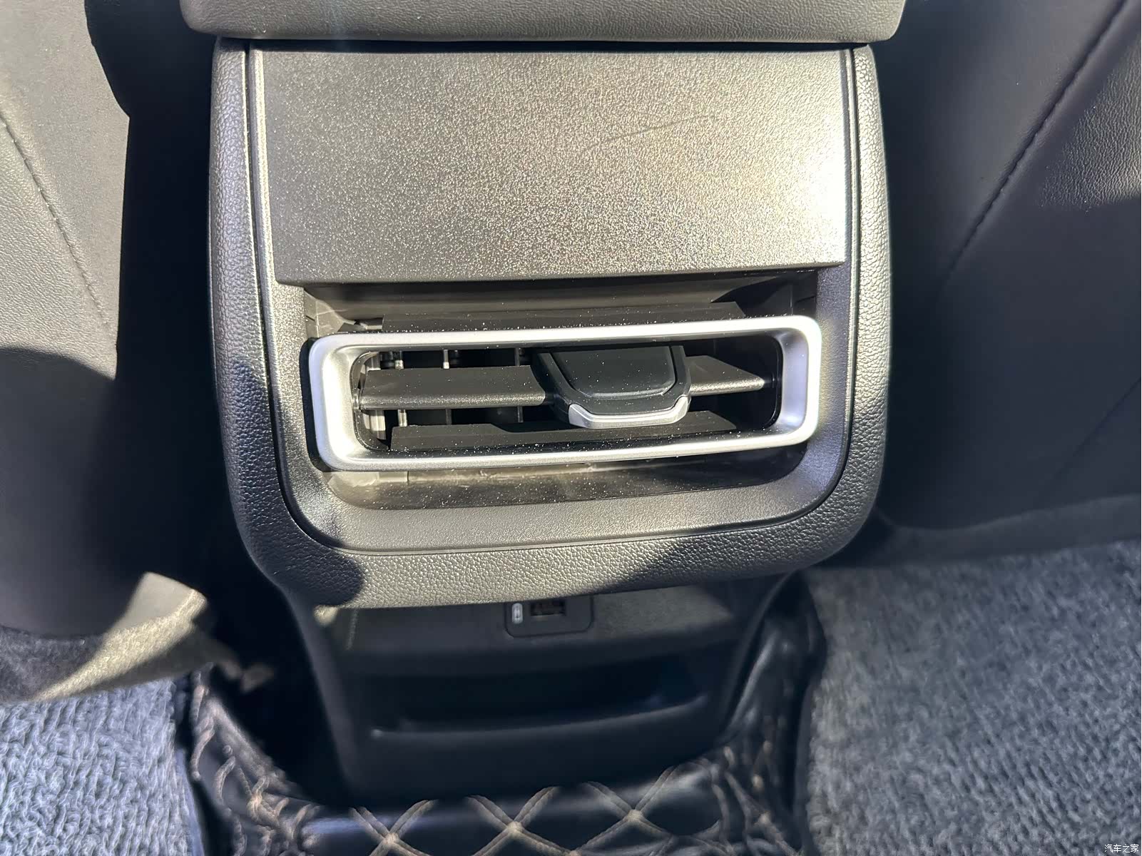 Changan Eado, 2023 13