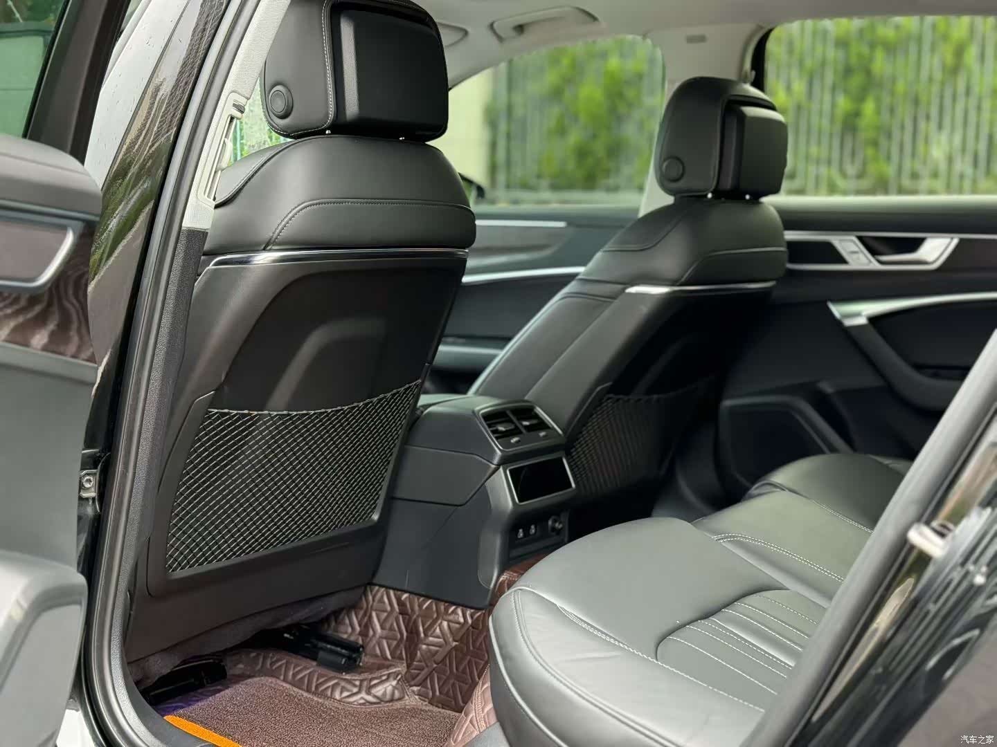 Audi A6L, 2023 все фото