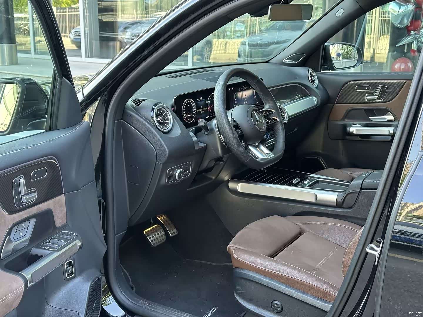 Mercedes-Benz GLB, 2025 8