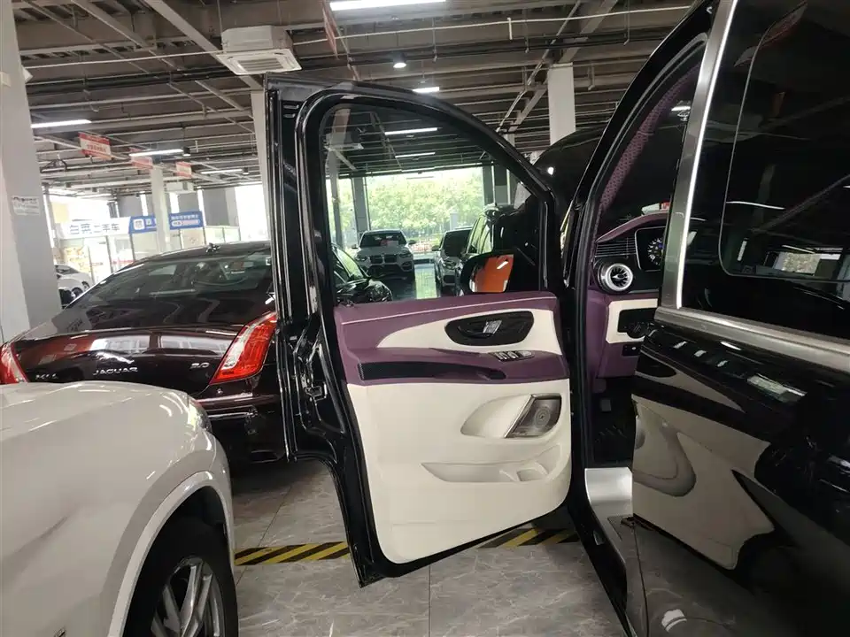 Mercedes-Benz Vito Mercedes-Benz Vito