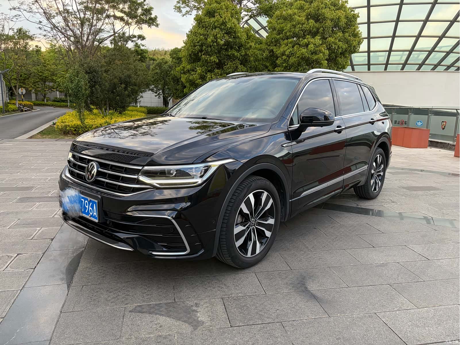 Volkswagen Tiguan L