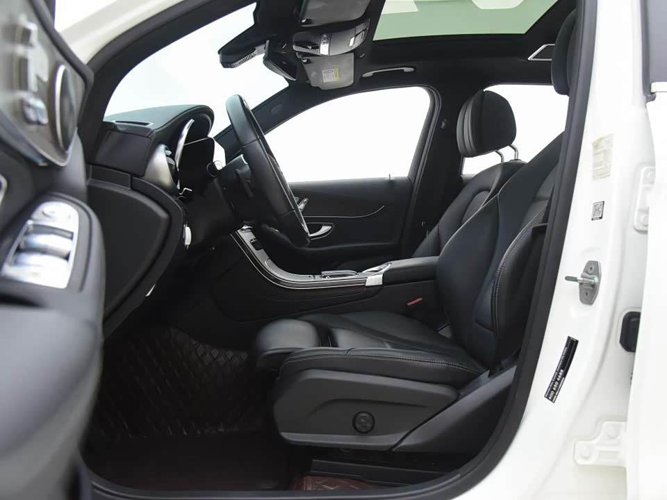 Mercedes-Benz GLC Mercedes-Benz GLC