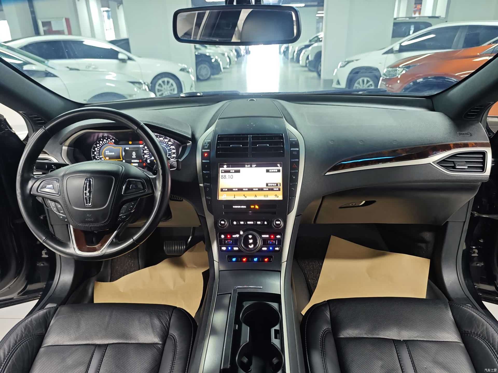 Lincoln MKZ, 2018 7