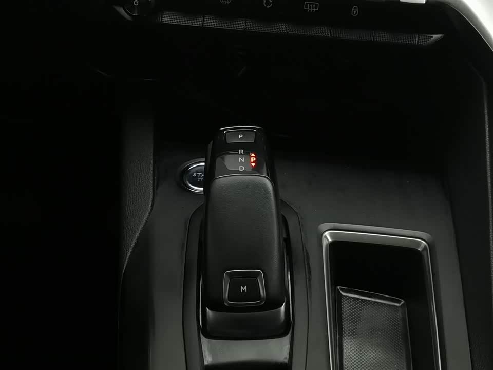 Peugeot 4008 Peugeot 4008