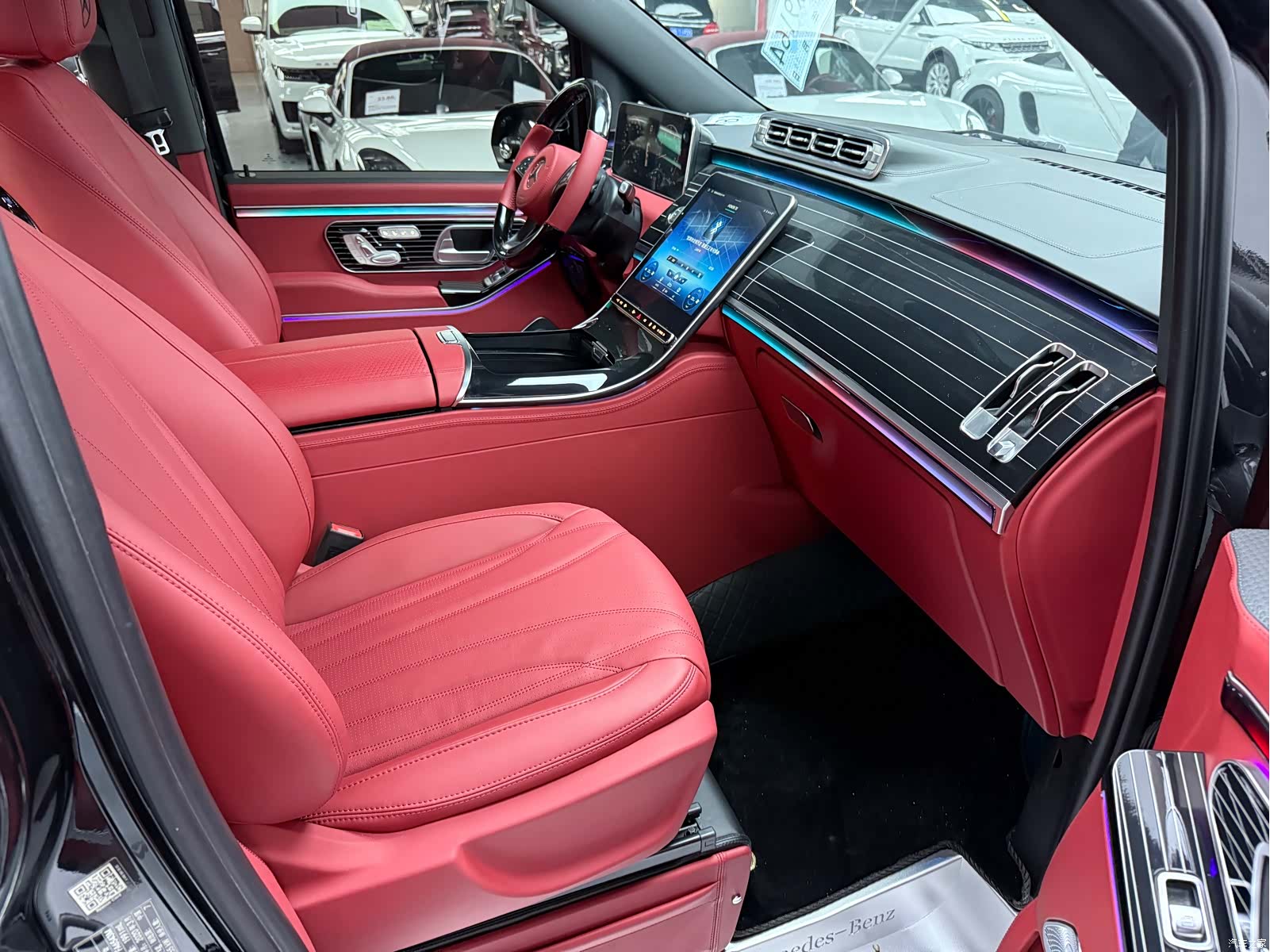 Mercedes-Benz 7, 2021 6