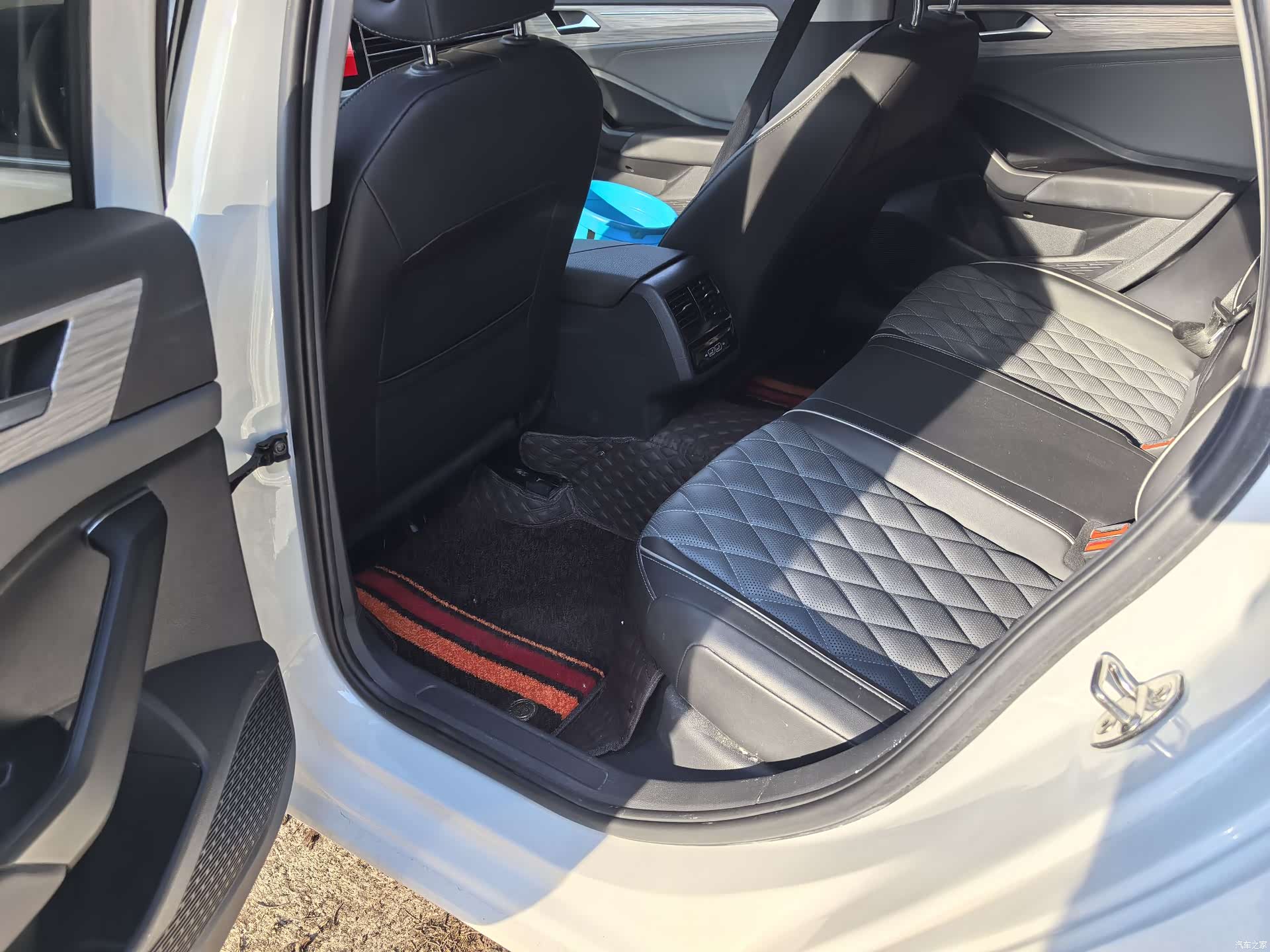 Volkswagen Sagitar, 2024 7