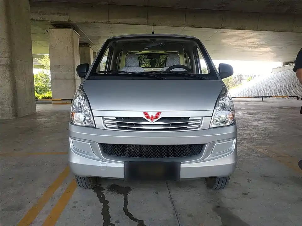 Wuling Wuling Rongguang S