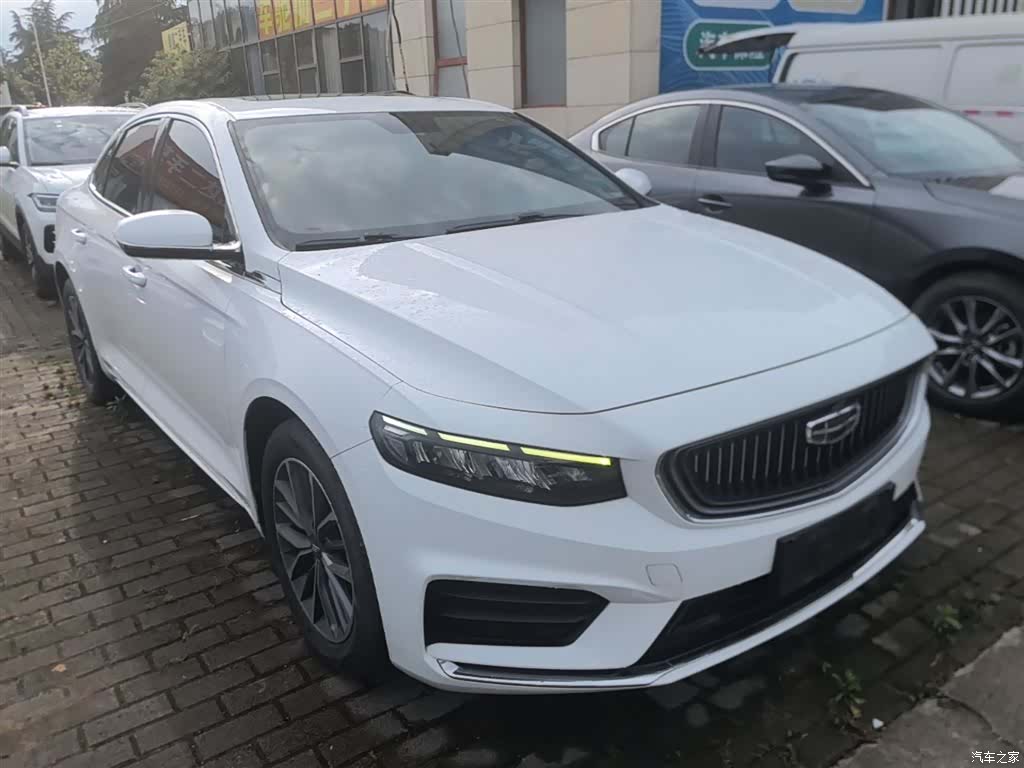 Geely Preface, 2022 4