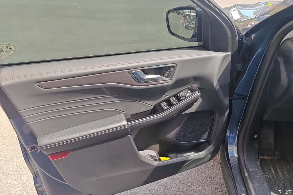 Ford Escape, 2022 7
