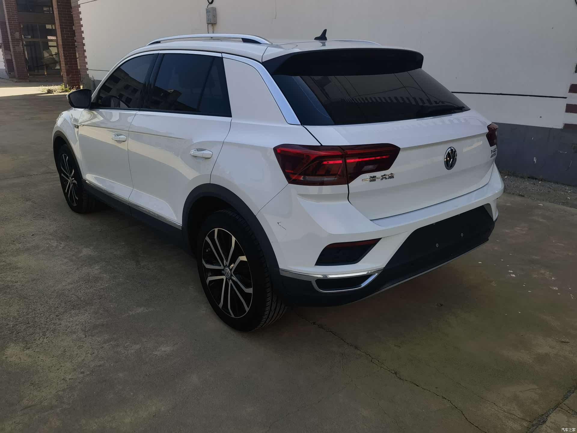 Volkswagen T-ROC, 2019 6