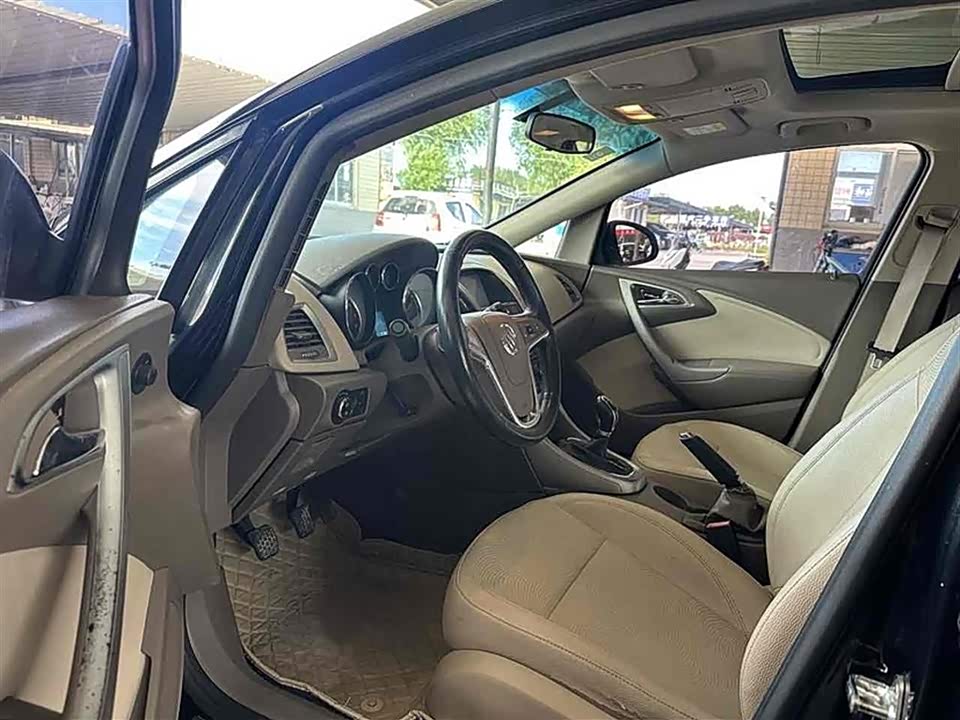 Buick Yinglang Buick Yinglang