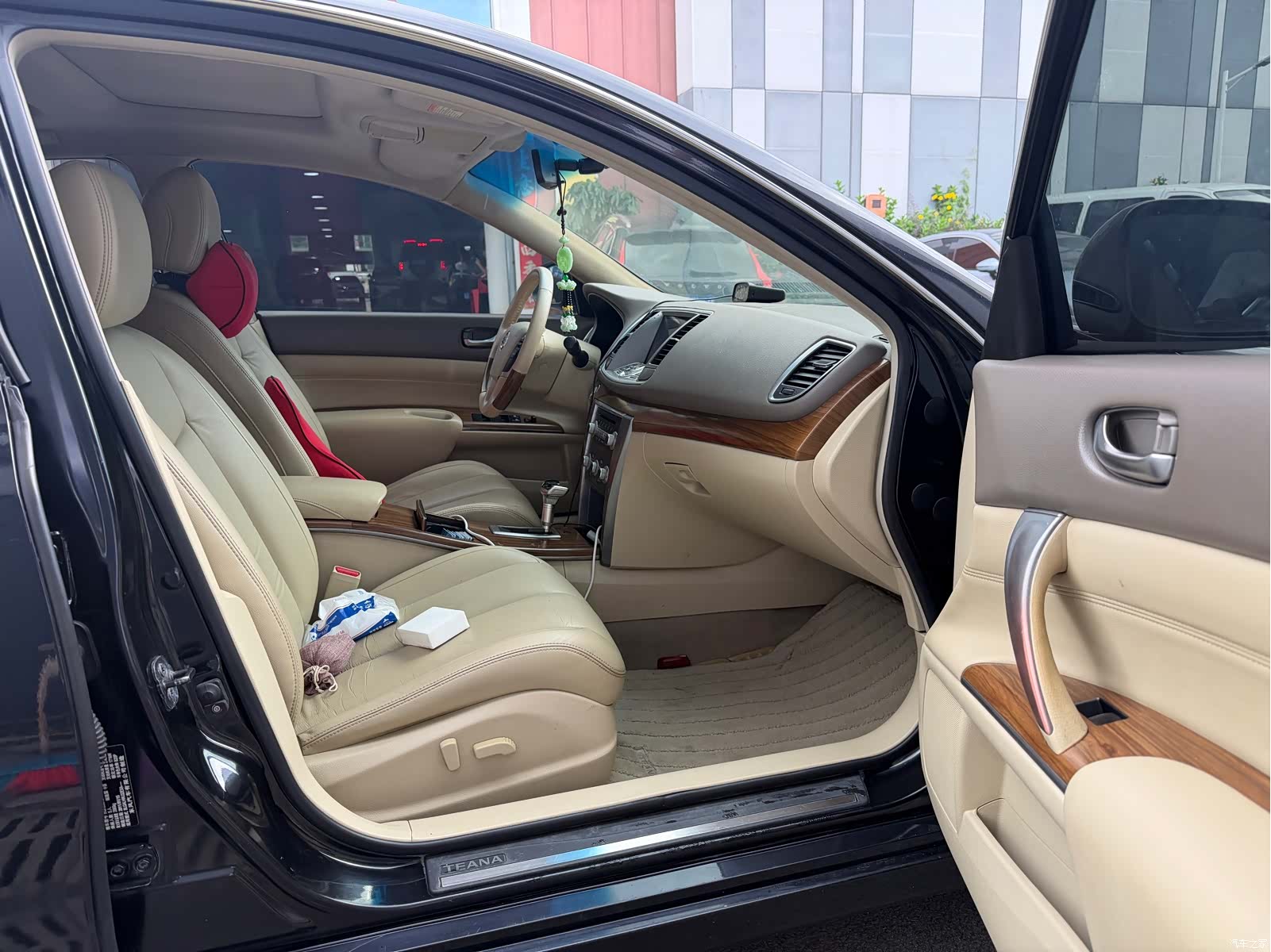 Nissan Teana, 2011 9