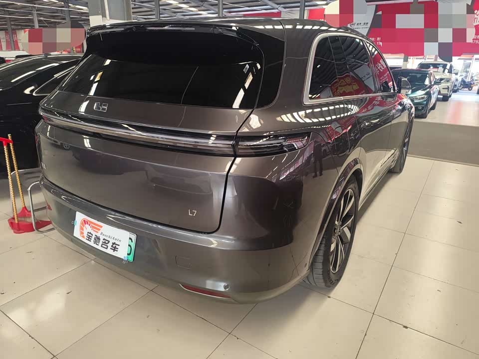 Li Auto Ideal L7