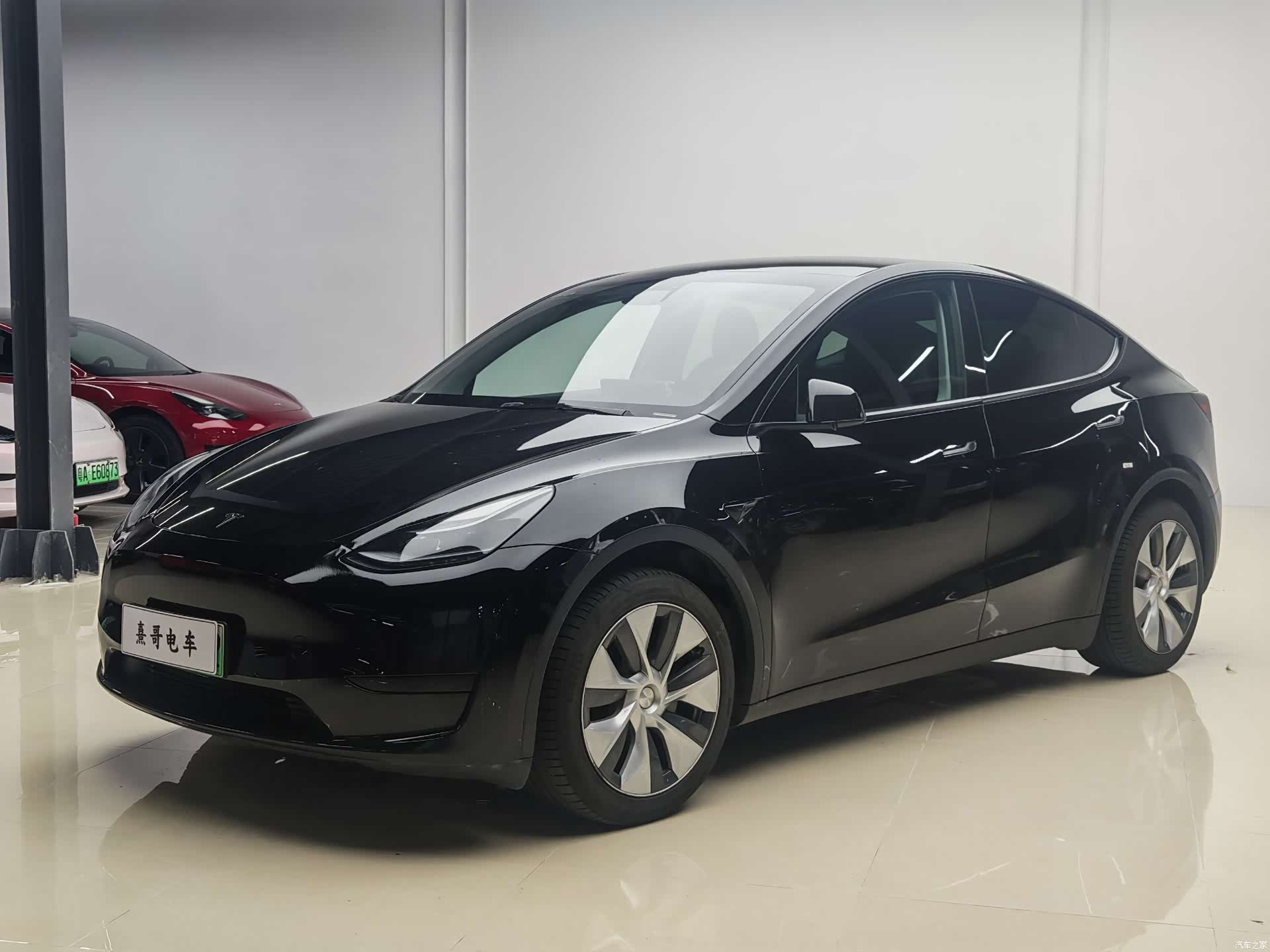 Tesla Model Y, 2022 1