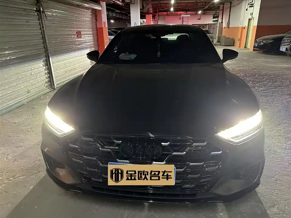 Audi A7L