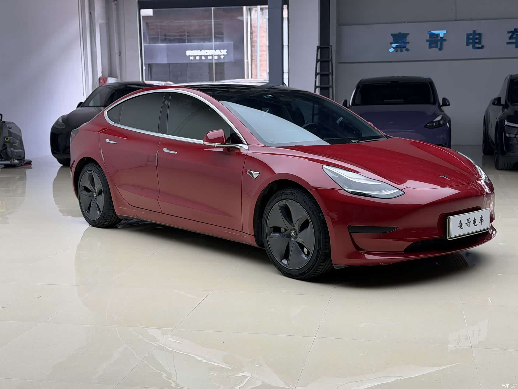 Tesla Model 3, 2021 3