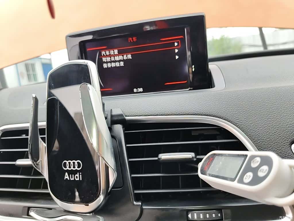Audi Q3, 2015 13