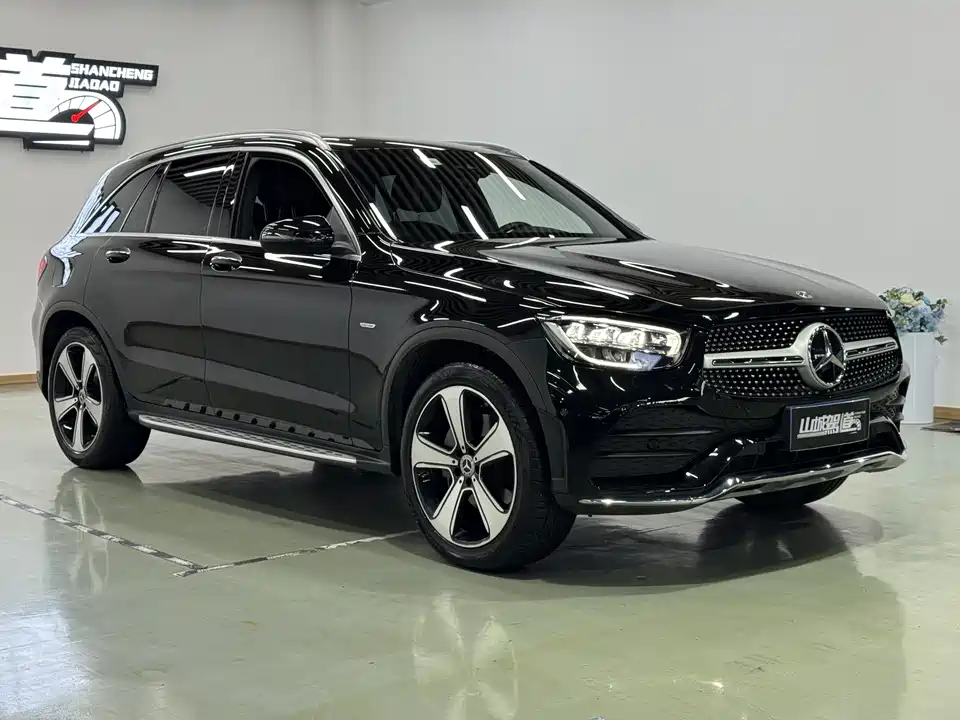 Mercedes-Benz GLC Mercedes-Benz GLC