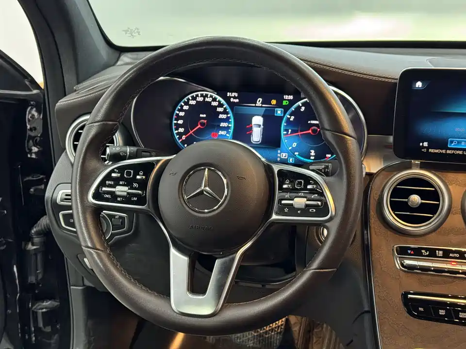 Mercedes-Benz GLC Mercedes-Benz GLC