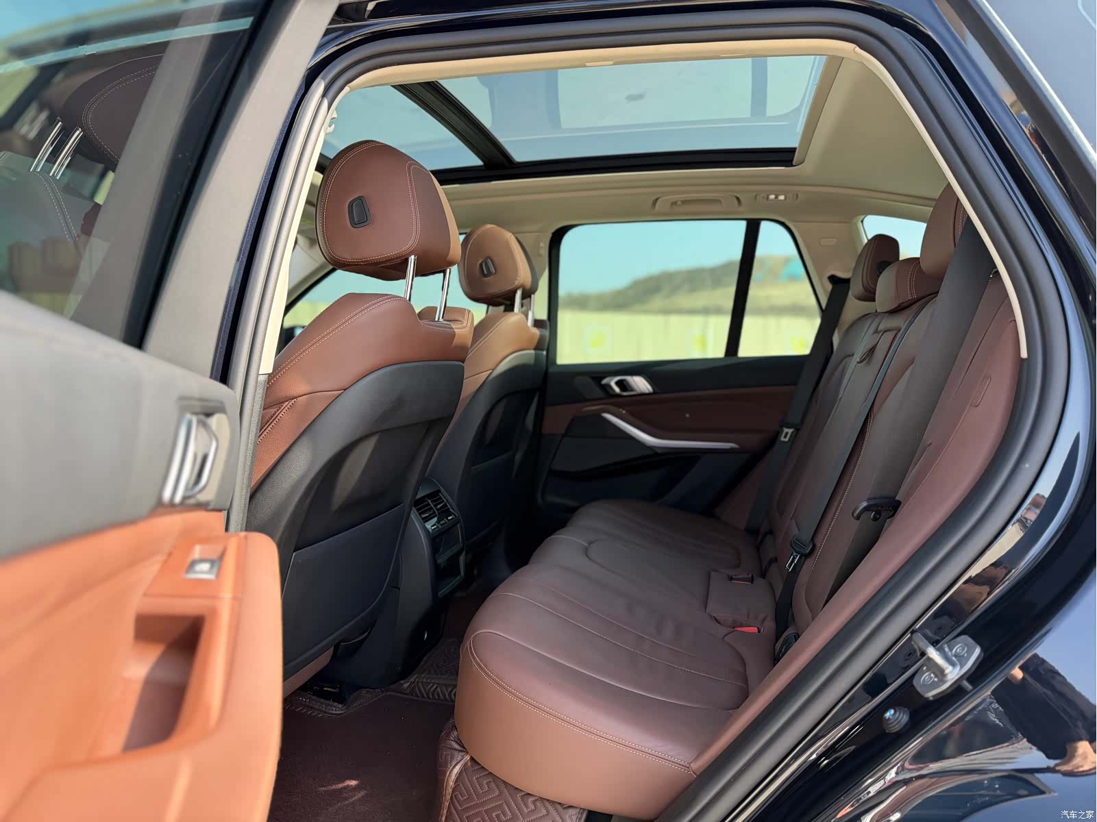BMW X5, 2022 все фото