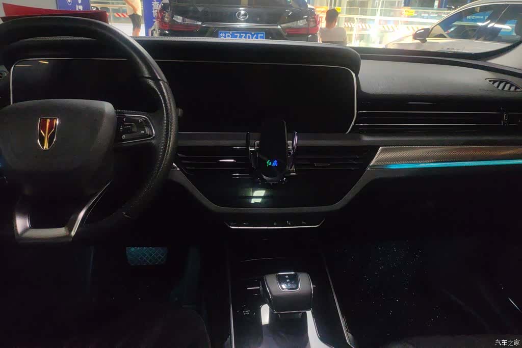 Hongqi HS5, 2021 13