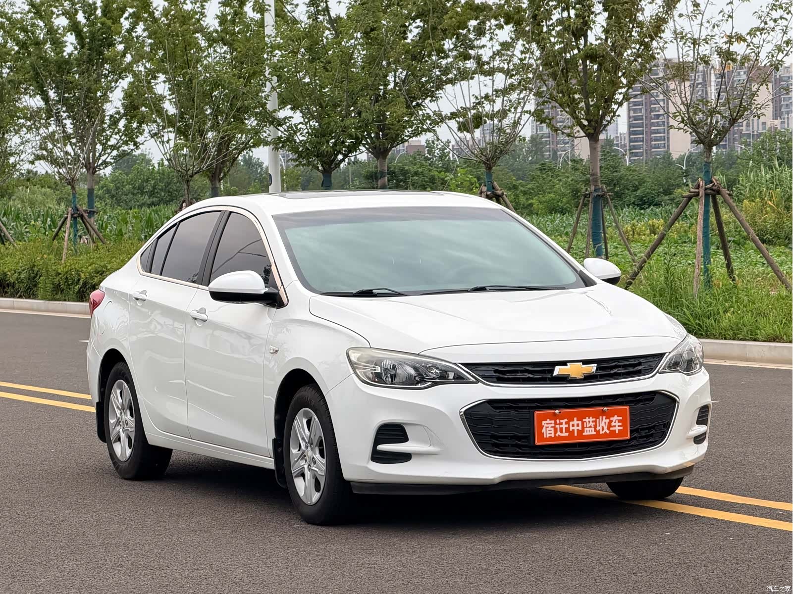 Chevrolet 320, 2019 3