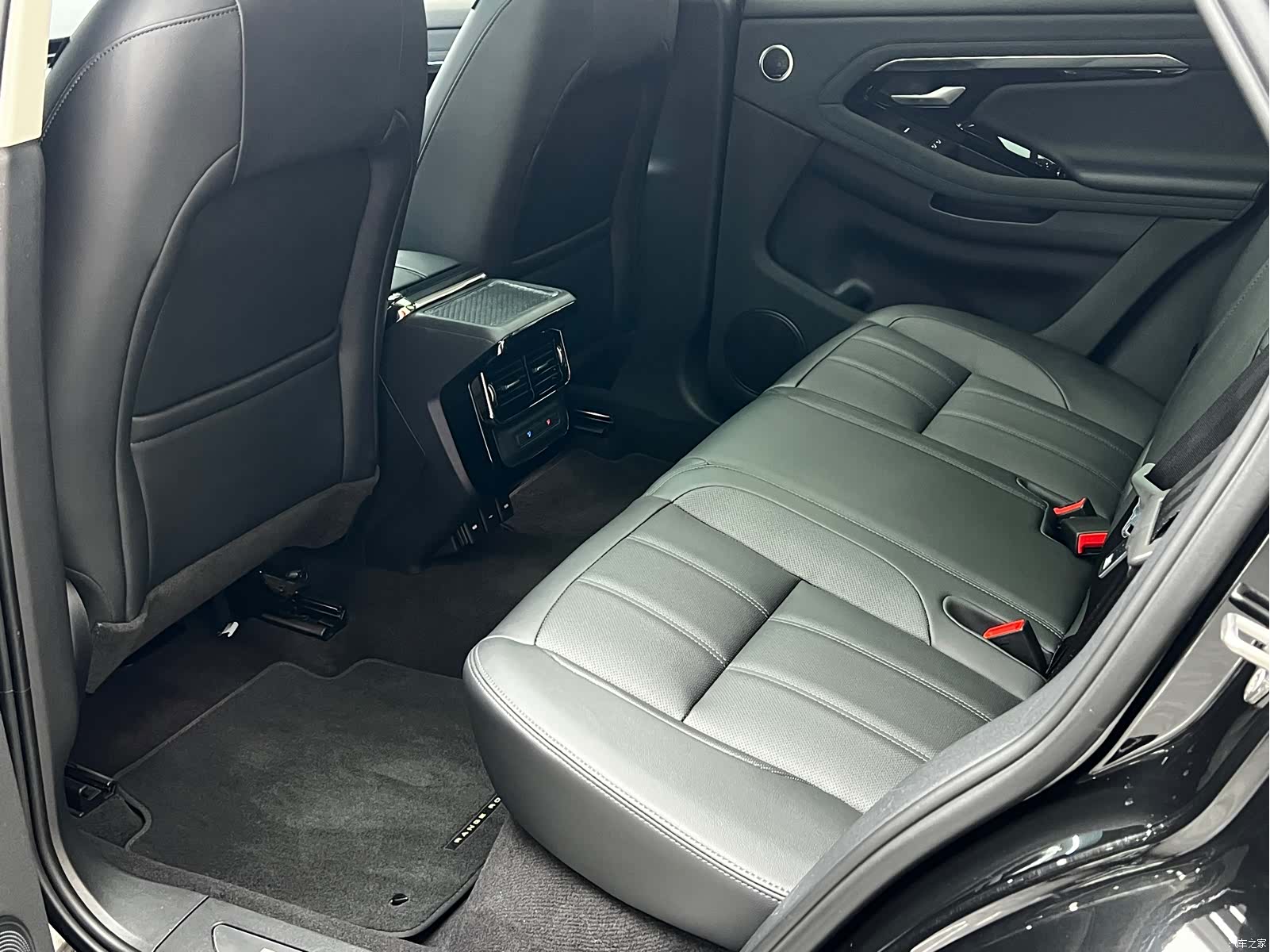 Land Rover Range Rover, 2023 21