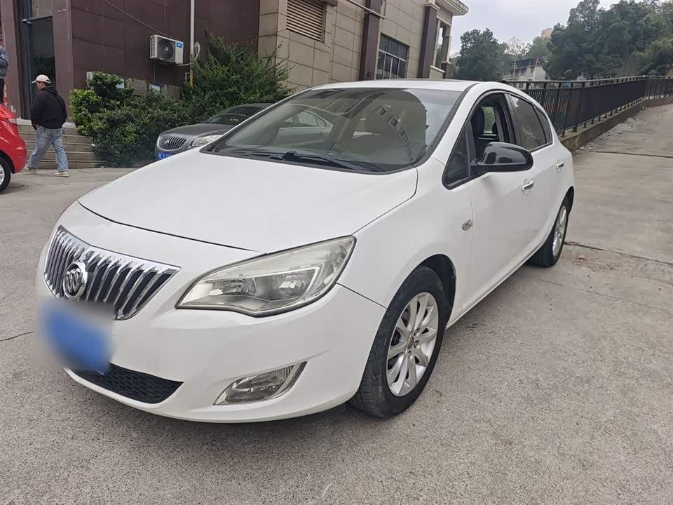 Buick Yinglang