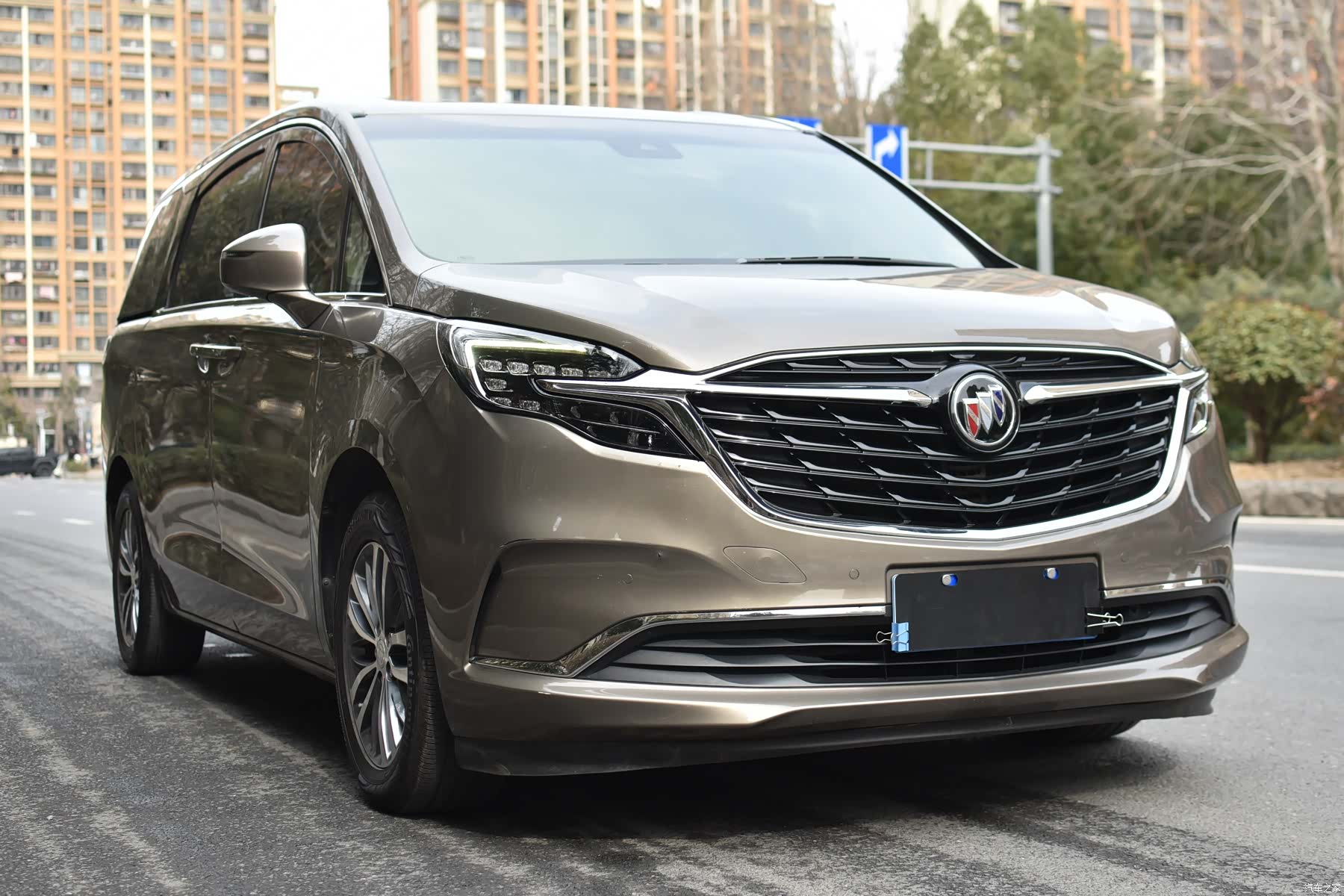 Buick GL8, 2021 7