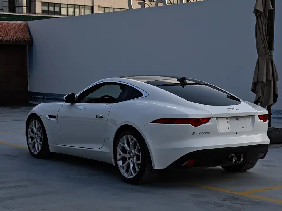 Jaguar F-TYPE