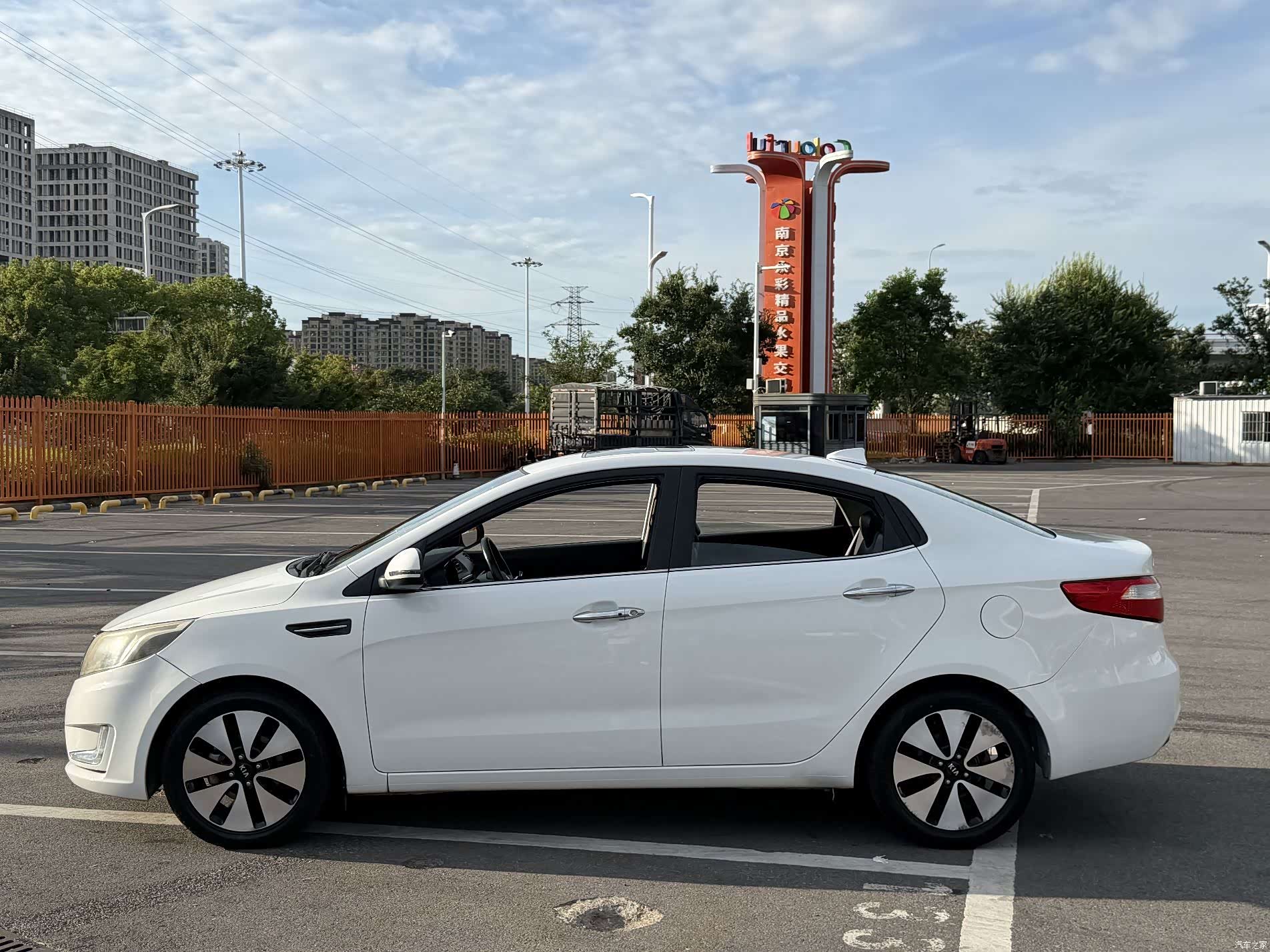 Kia K2, 2014 11