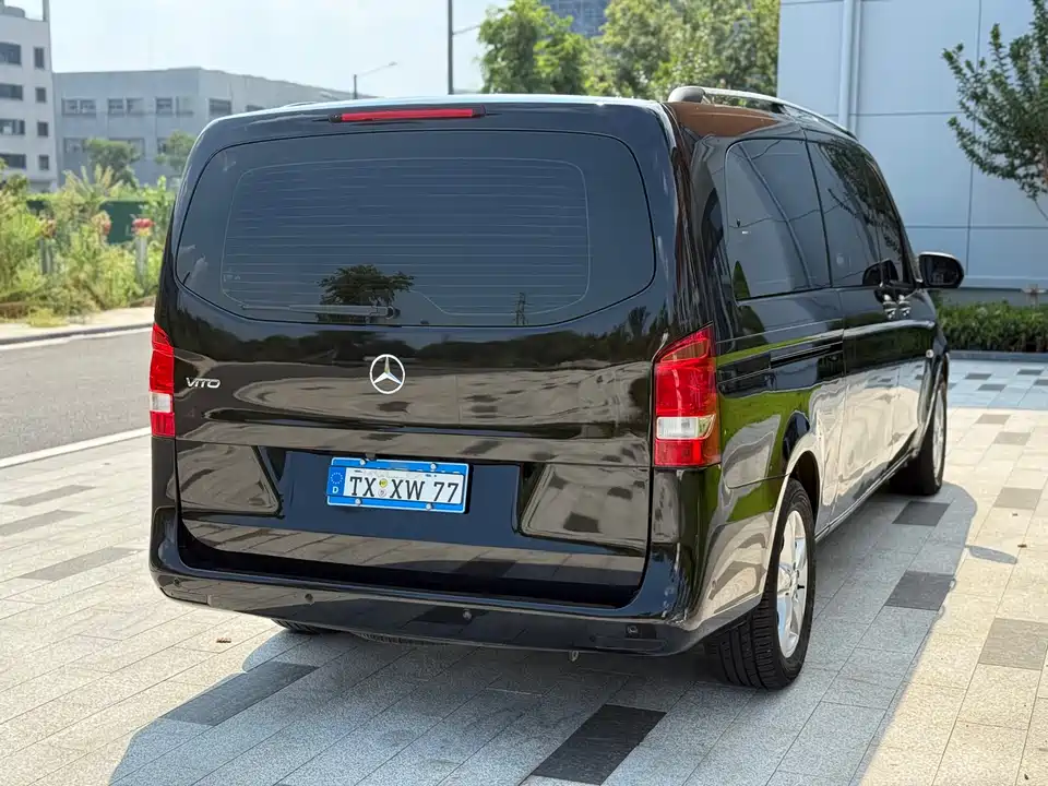 Mercedes-Benz Vito Mercedes-Benz Vito