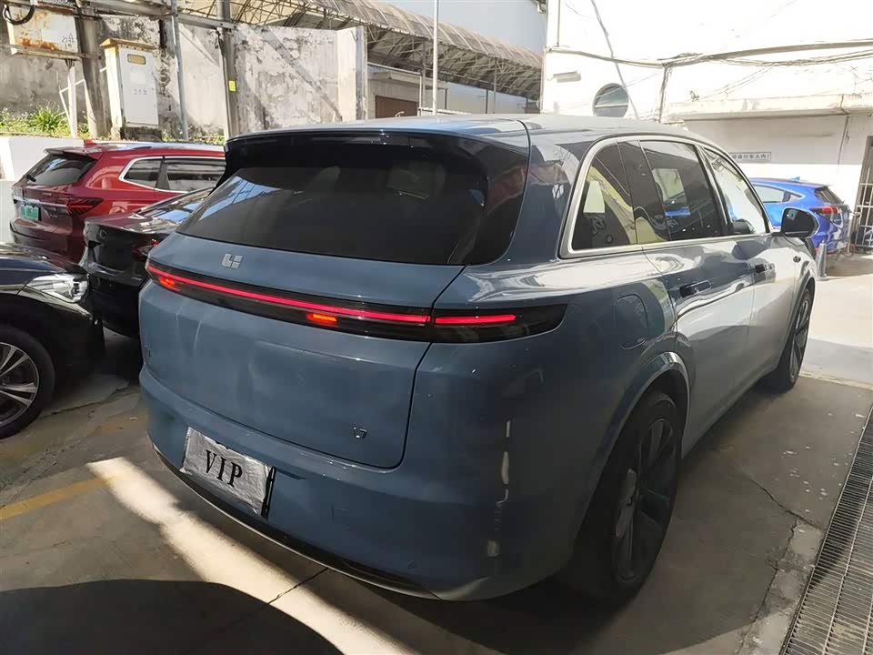 Li Auto Ideal L7