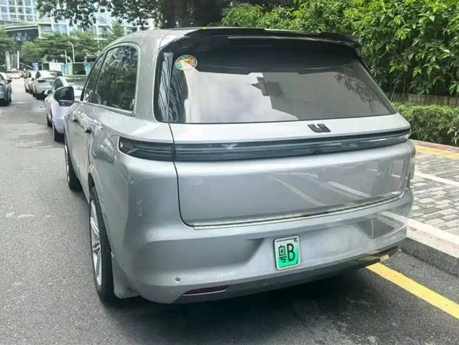 Li Auto Ideal L8
