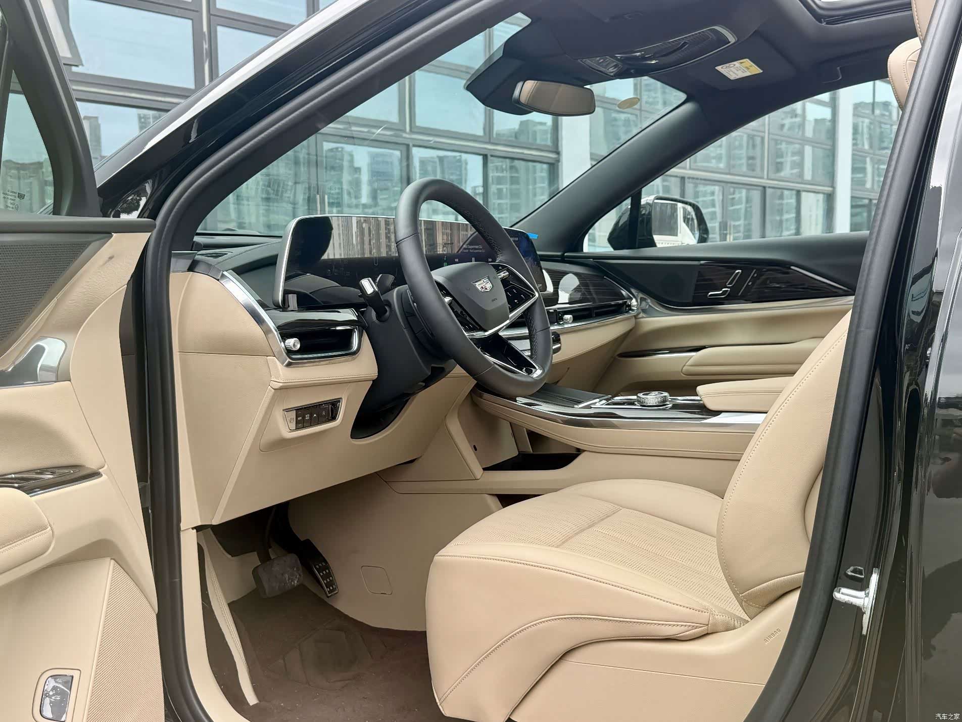 Cadillac XT5, 2024 все фото