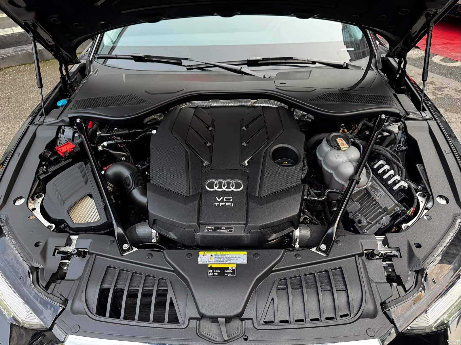 Audi A8L, 2021 19