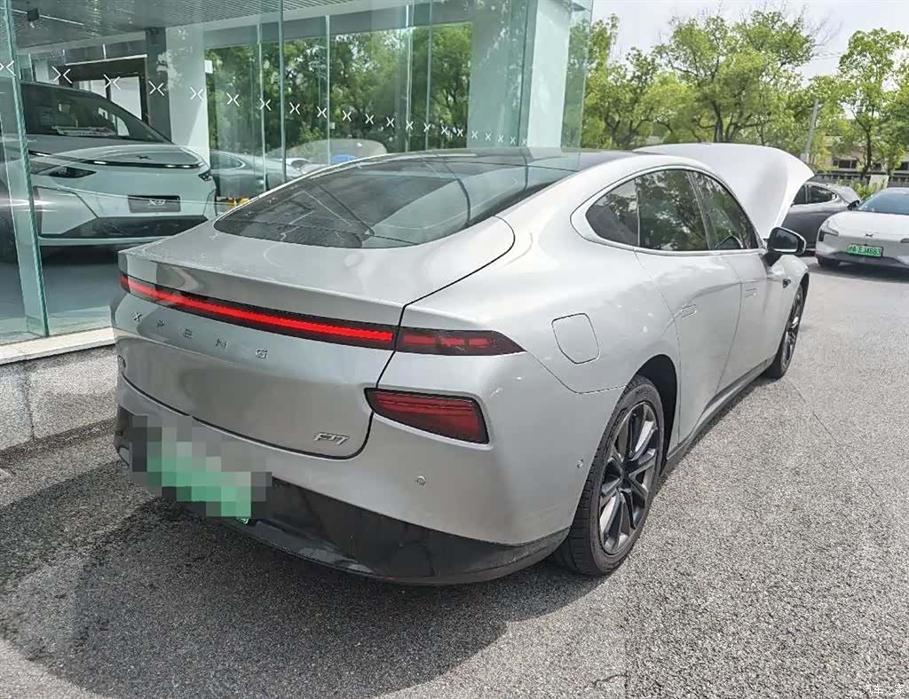 Xpeng P7, 2021 4