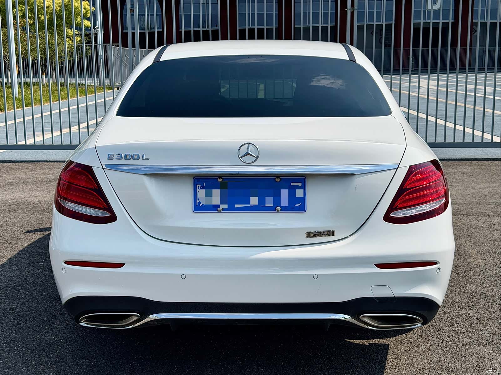 Mercedes-Benz E-Class, 2019 4