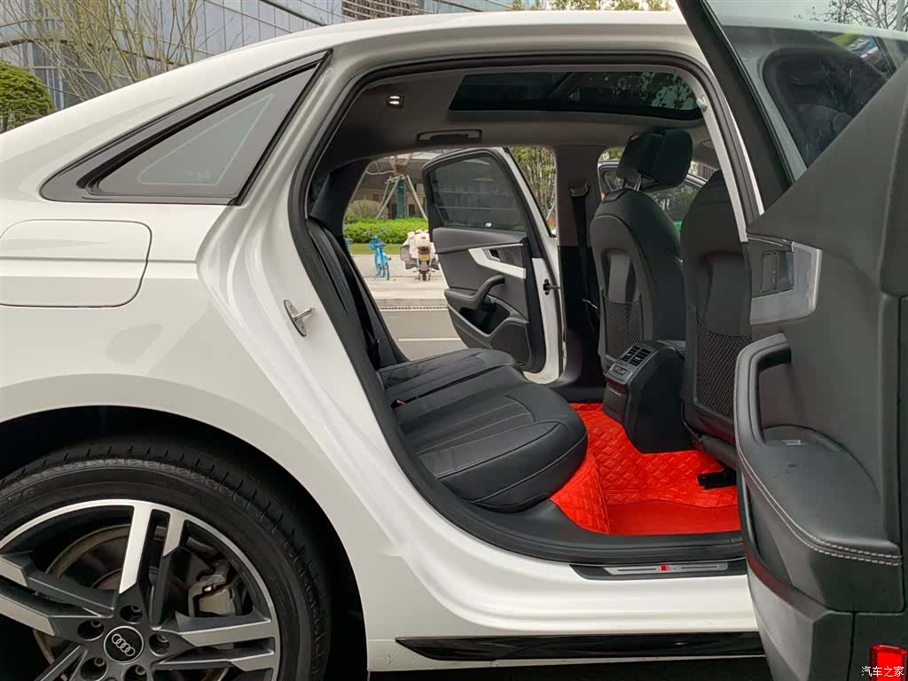 Audi A4L, 2022 14