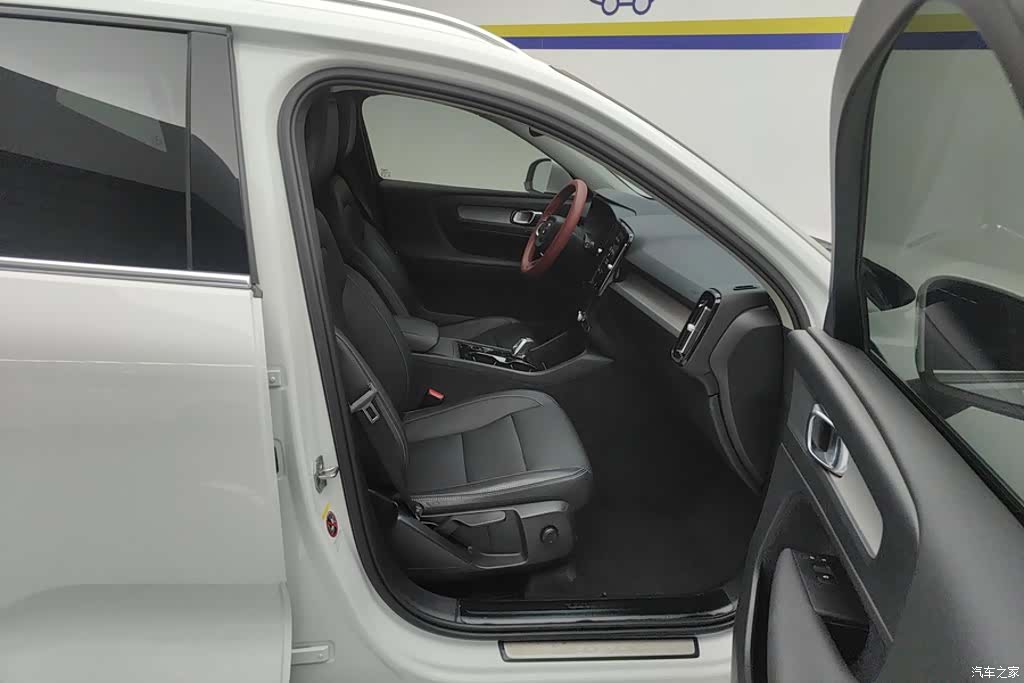 Volvo XC40, 2021 8